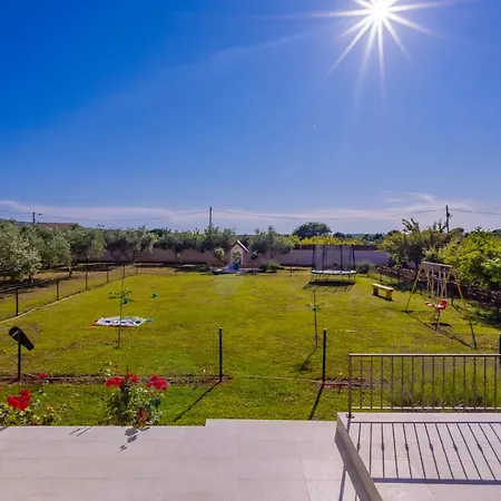 La Verna - Galovac Villa *