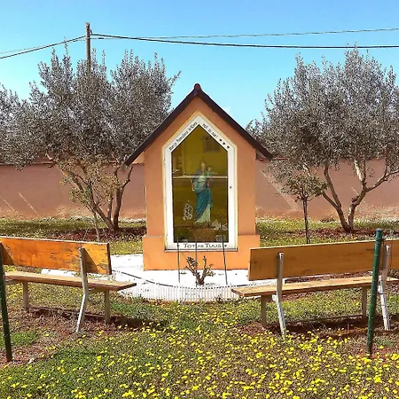 La Verna - Galovac فيلة *