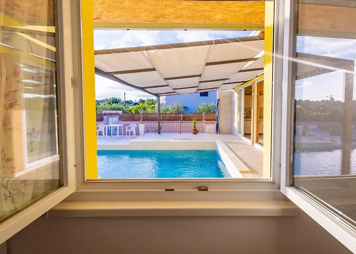 La Verna - Galovac ヴィラ *